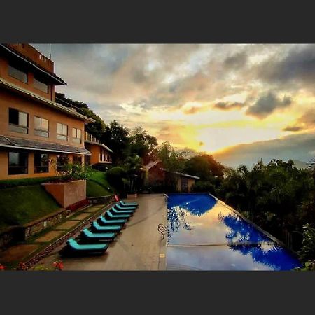 Poetree Thekkady Hotell Exteriör bild