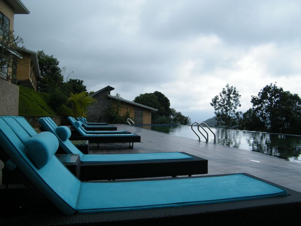 Poetree Thekkady Hotell Exteriör bild